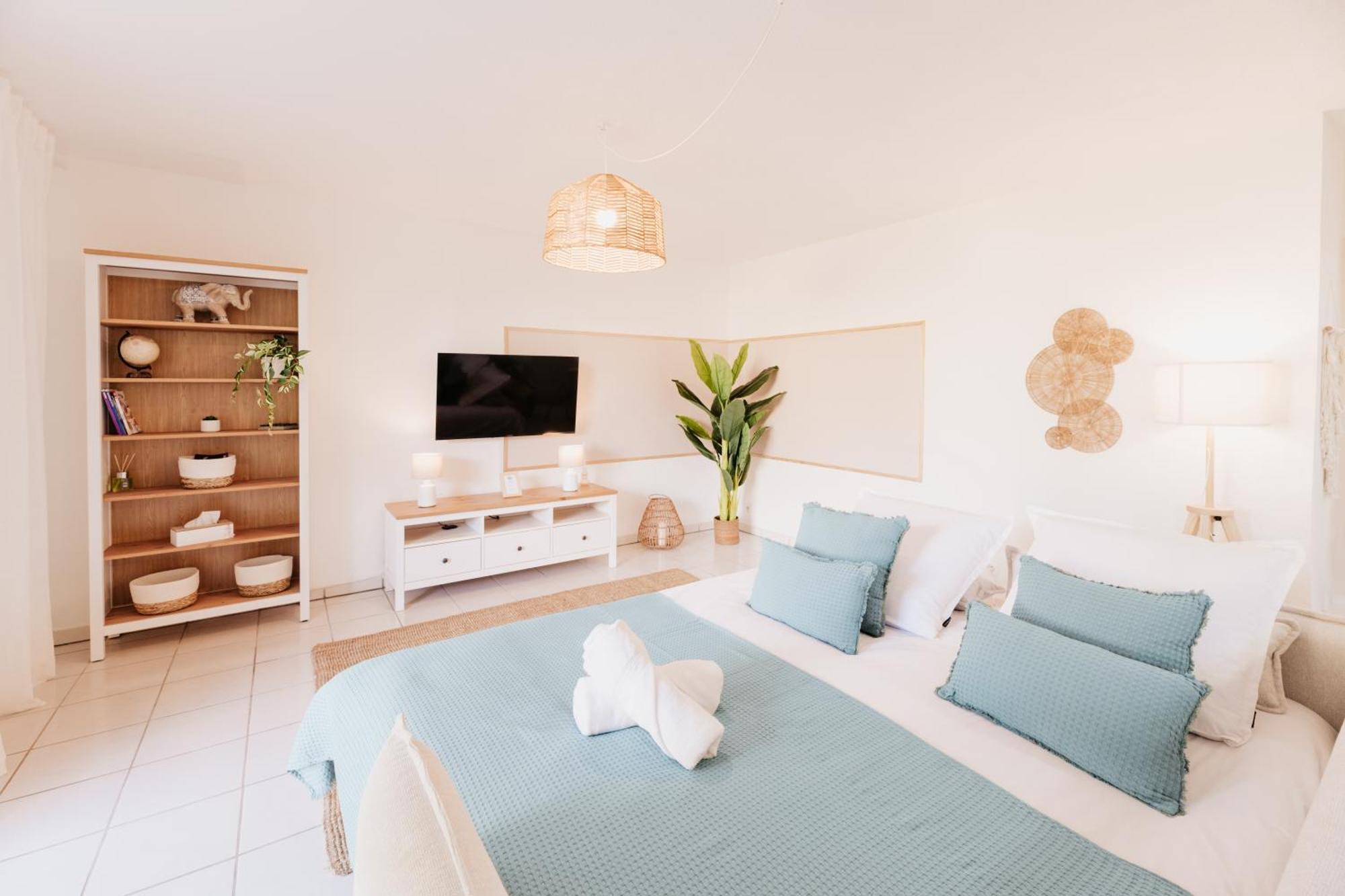 Apartment Le Cocon De - Parking - Checkin Autonome Lespinasse